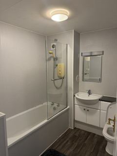Flat Parsonage Square in Glasgow