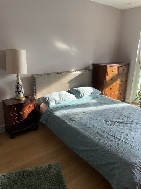 Room Ironworks Way in Greater London