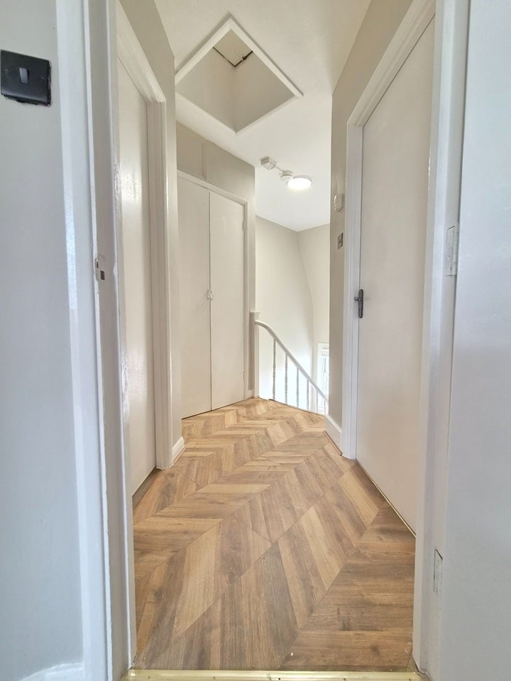 Flat St Julian's Road in Greater London