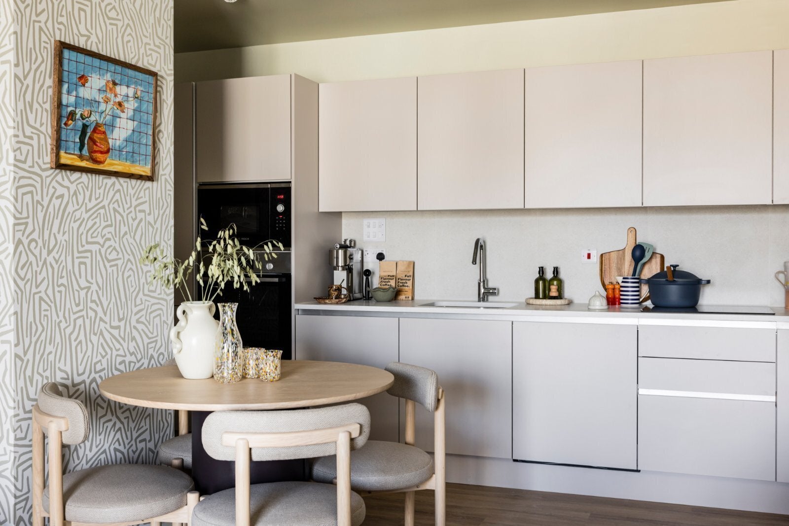 Flat Clayton Road in Greater London