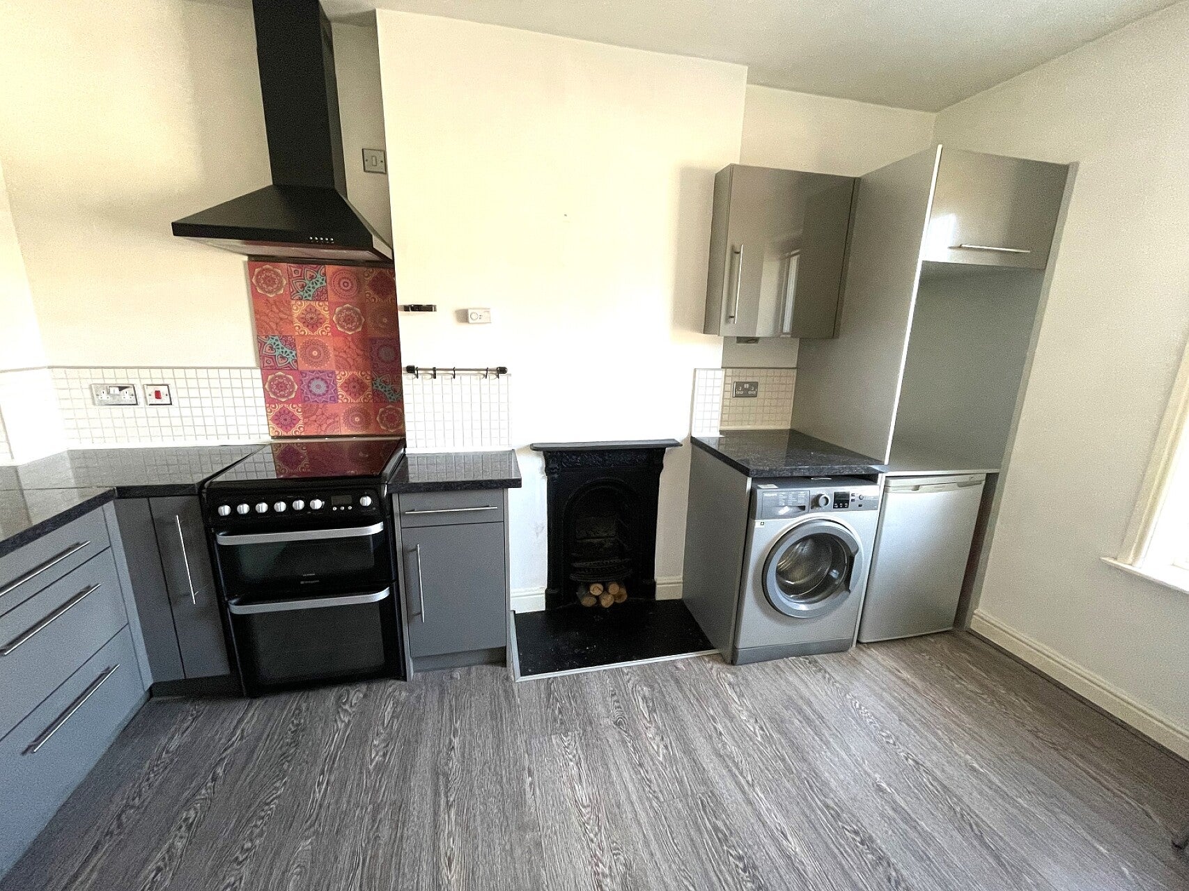 Flat Hallowes Lane in Dronfield