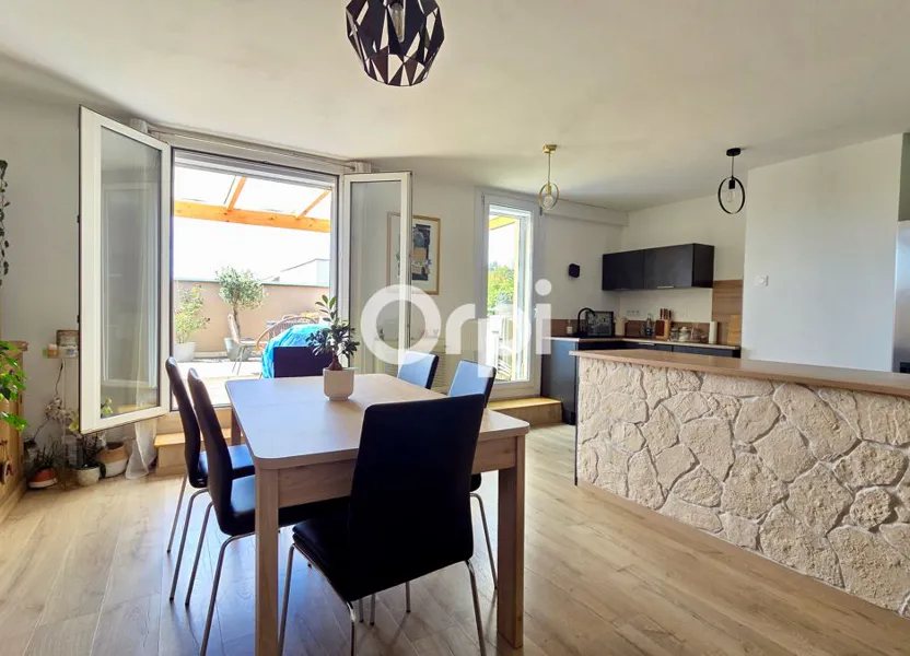 Appartement Rue Jules Romains à Meyzieu