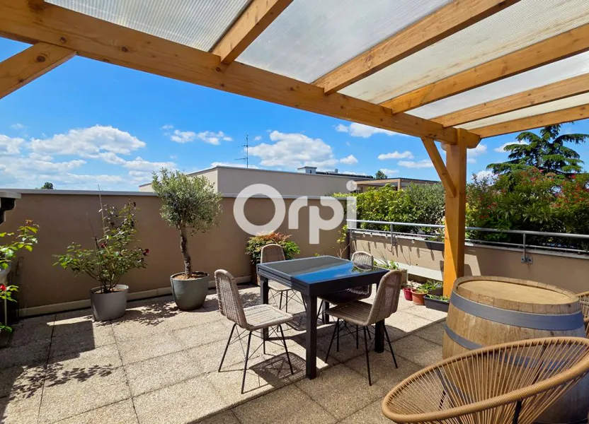 Appartement Rue Jules Romains à Meyzieu