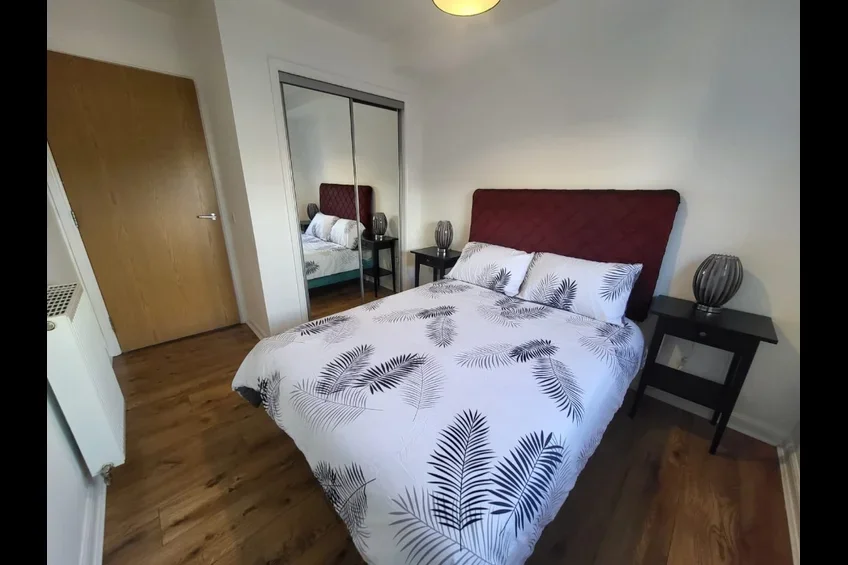 Flat Abbey Place in Paisley
