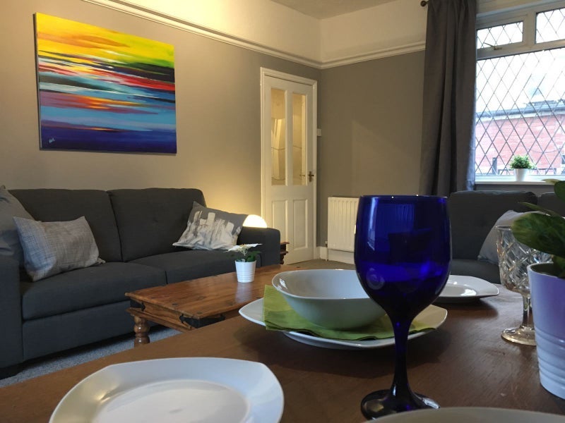 Room Dib Lane in Leeds