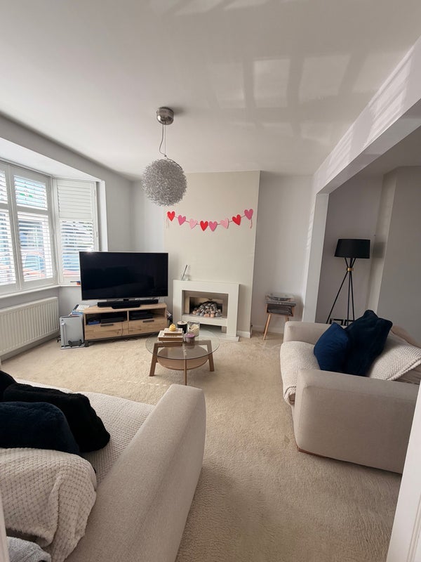 Room Pentland Avenue in Chelmsford