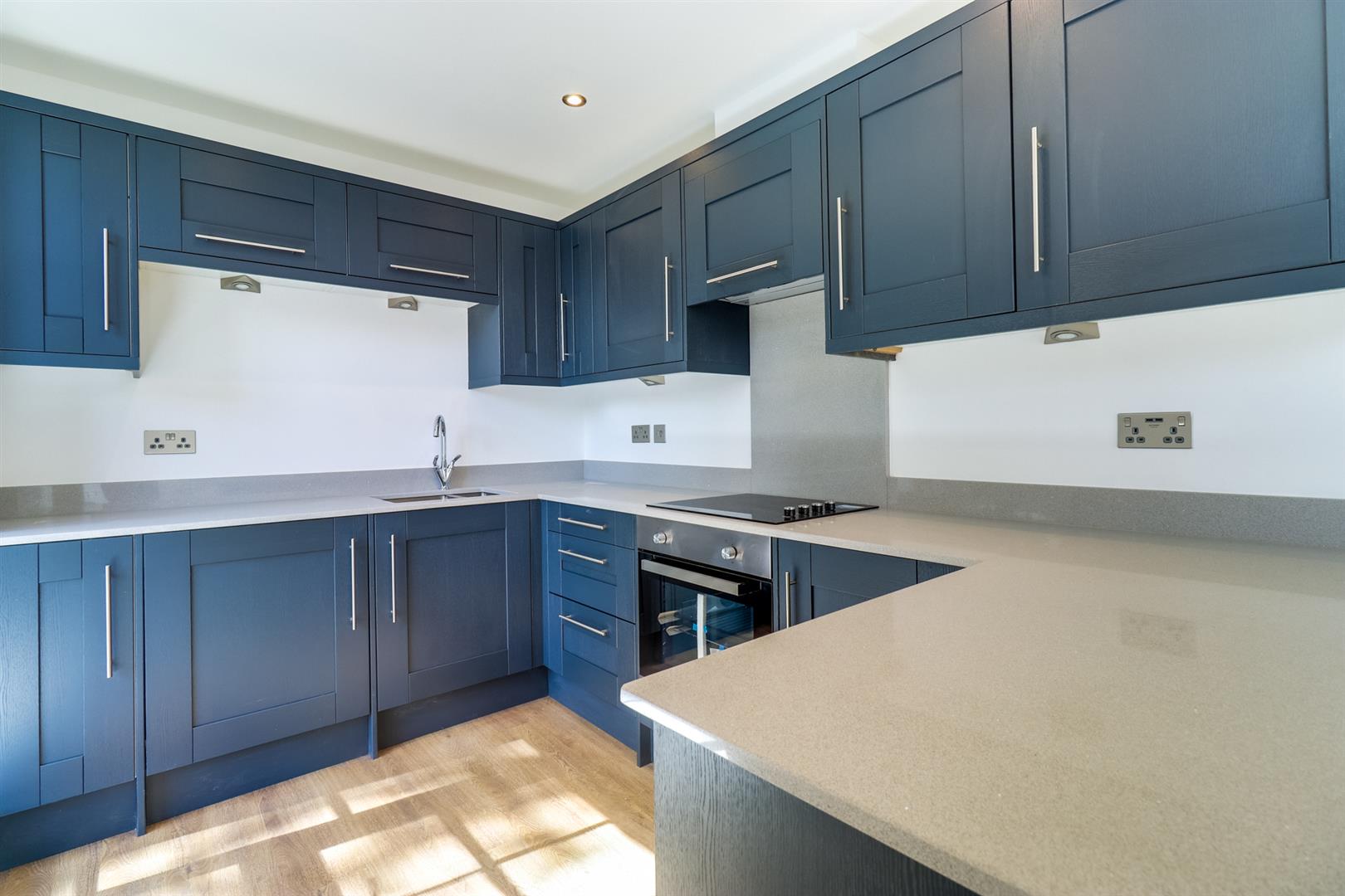 Flat Rodley Lane in Leeds