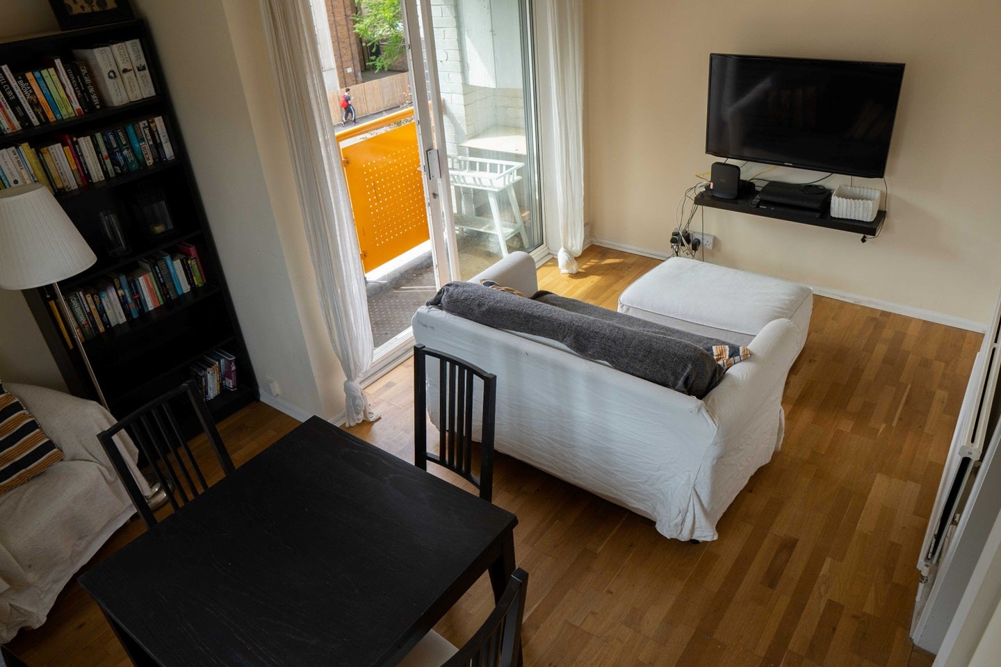 Room Southwark Park Road in Greater London