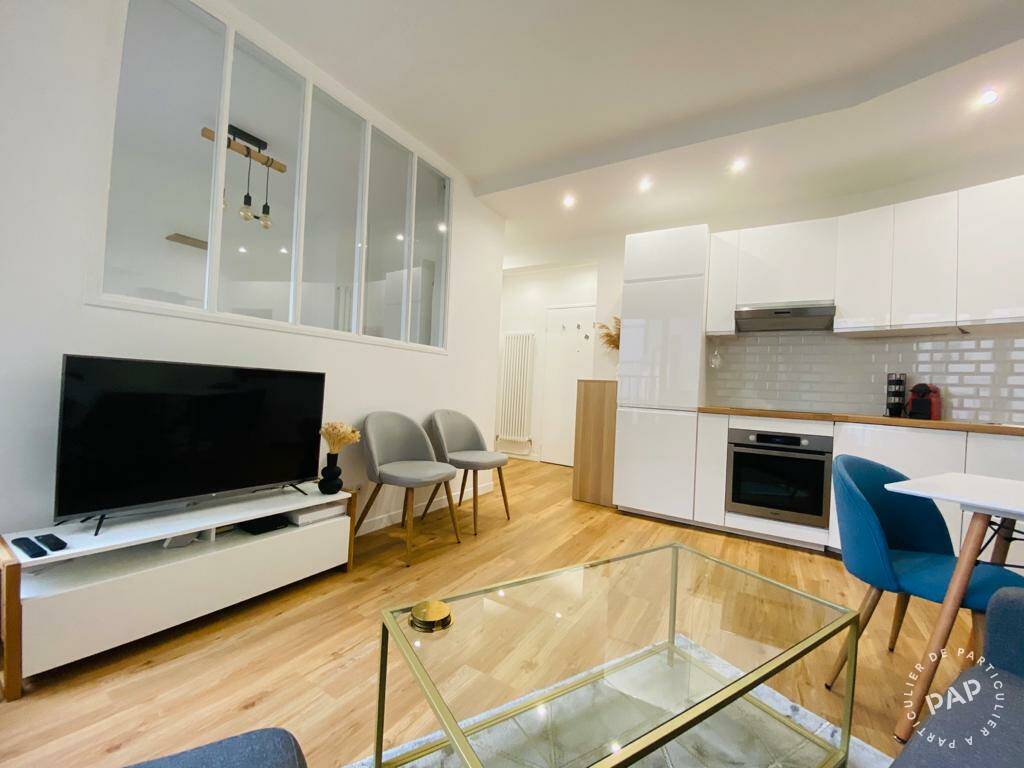 Appartement Rue de la Croix Nivert à Paris