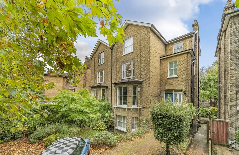 Flat St John's Park in Greater London