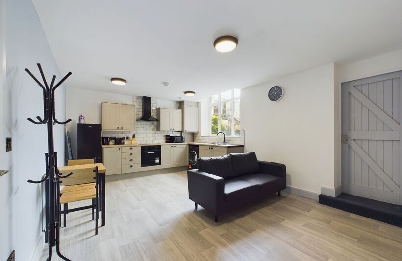 Flat James Street in Blackburn