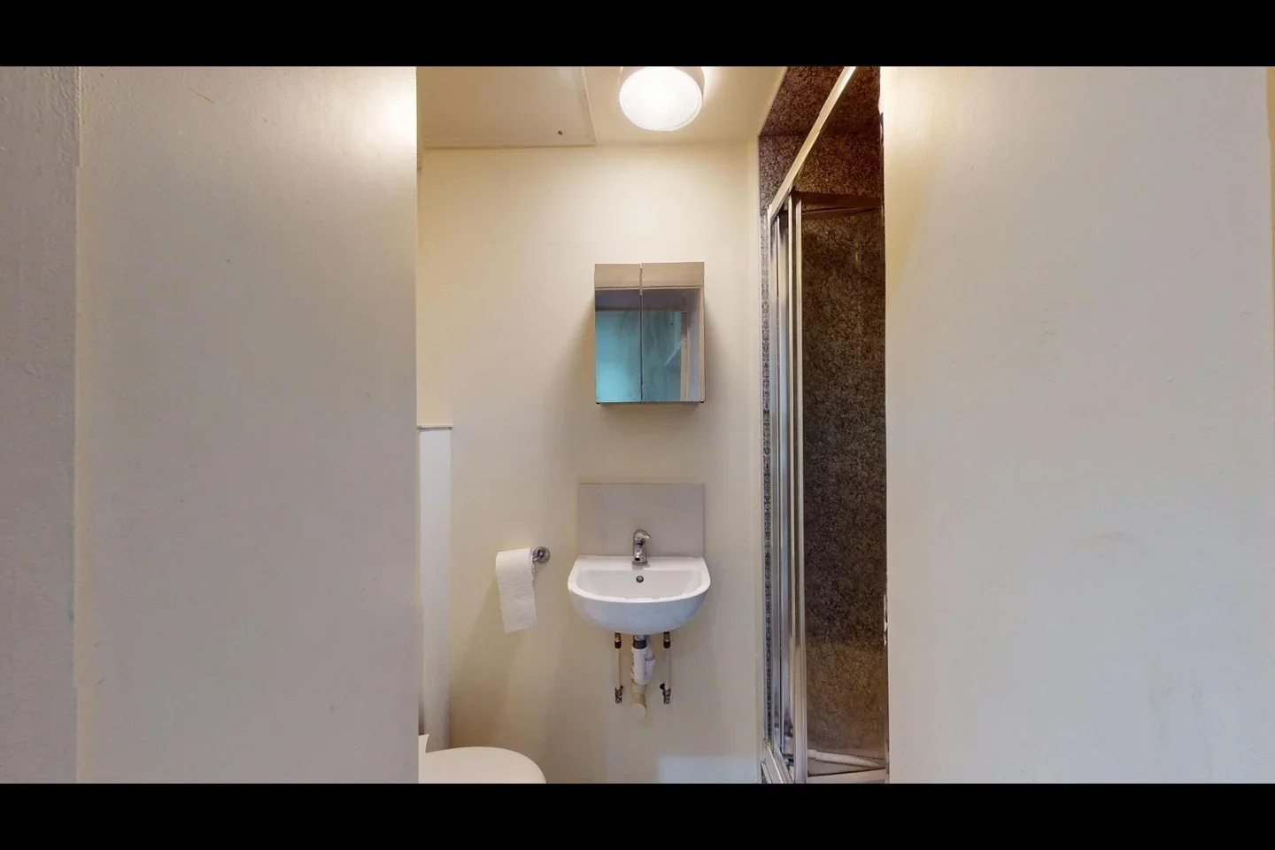 Flat Brondesbury Park in Greater London