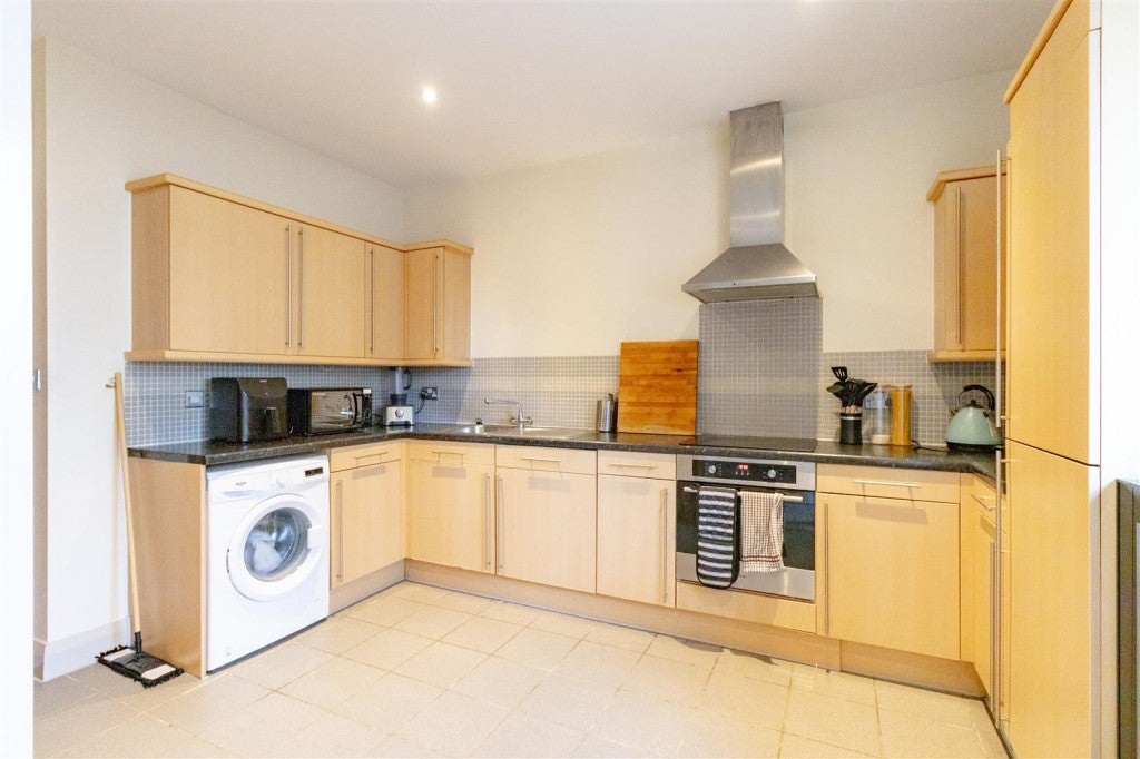Flat North Hall Mews in Cheltenham