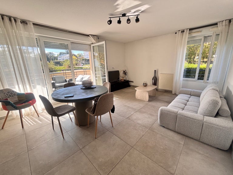 Flat Chemin de la Courtille in Sainte-Foy-lès-Lyon