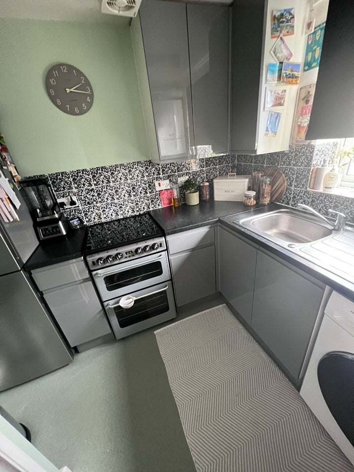 Flat Amber Grove in Greater London