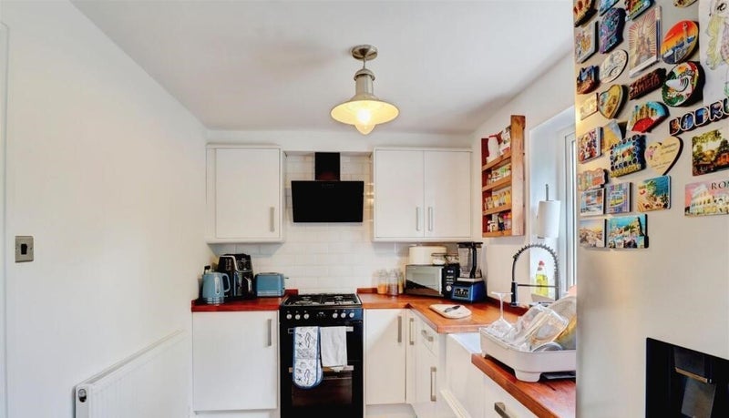 Room Hamilton Close in Nuneaton and Bedworth