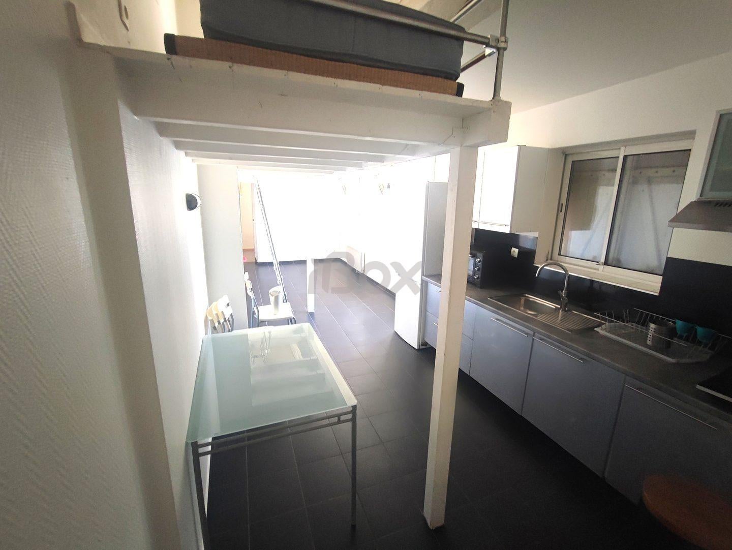 Flat Cours Lafayette in Toulon