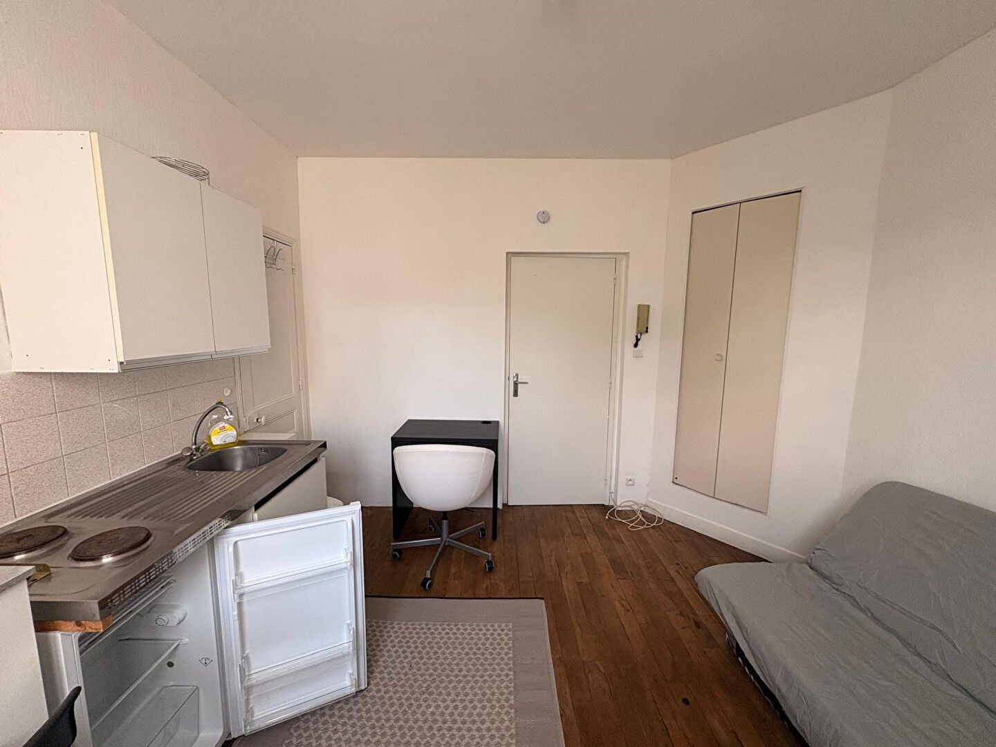 Room Rue San Francisco in Tours