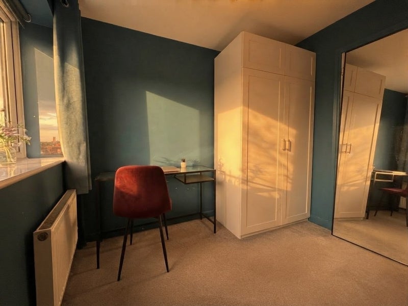 Room Carbis Avenue in Manchester