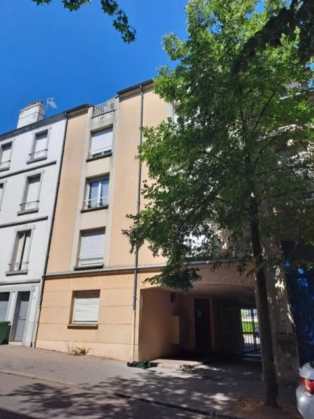 Flat Rue des Quatre Églises in Nancy