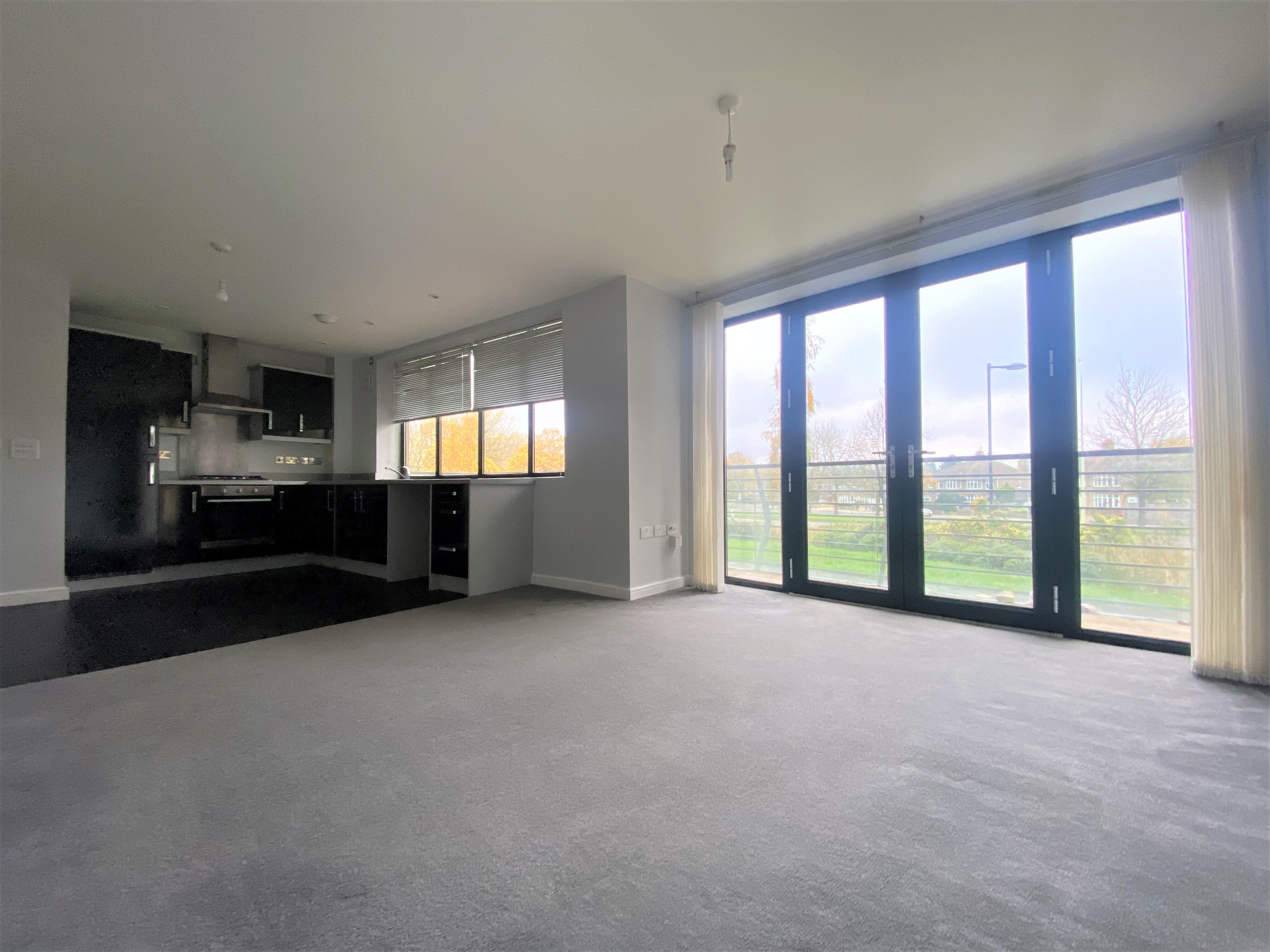 Flat Tunnicliffe Close in Swindon