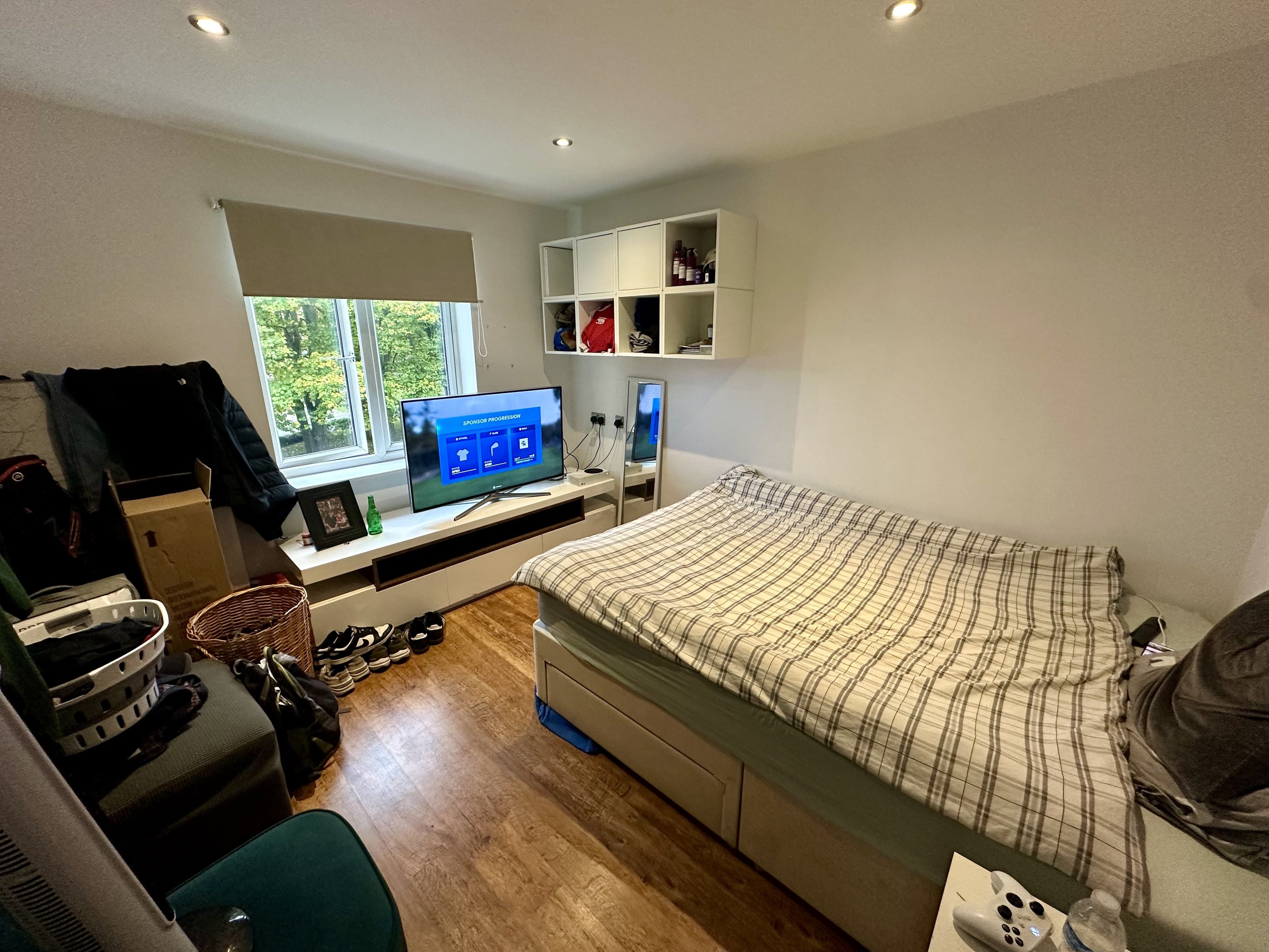 Flat Ash Court in Leeds