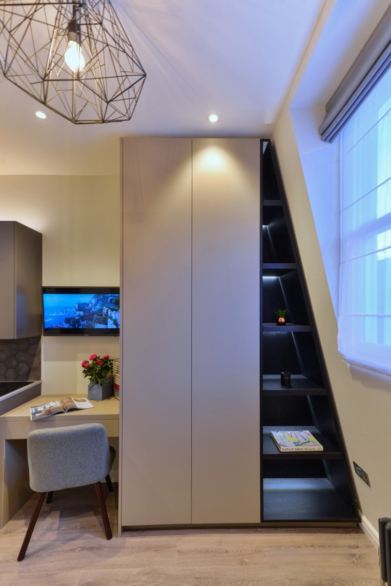 Flat Linden Gardens in Greater London
