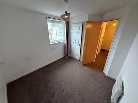 Flat Petrel Way in Dunfermline