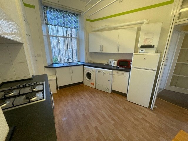 Flat Warrender Park Road in City of Edinburgh