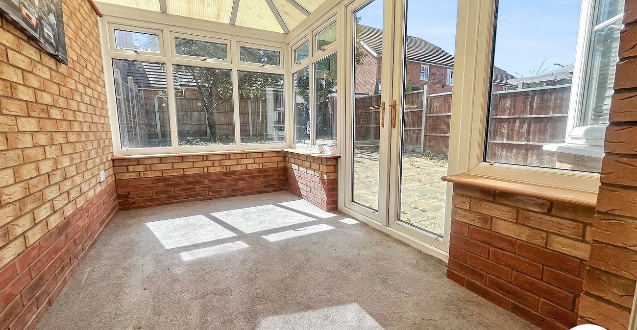 House Alfriston Close in Greater London