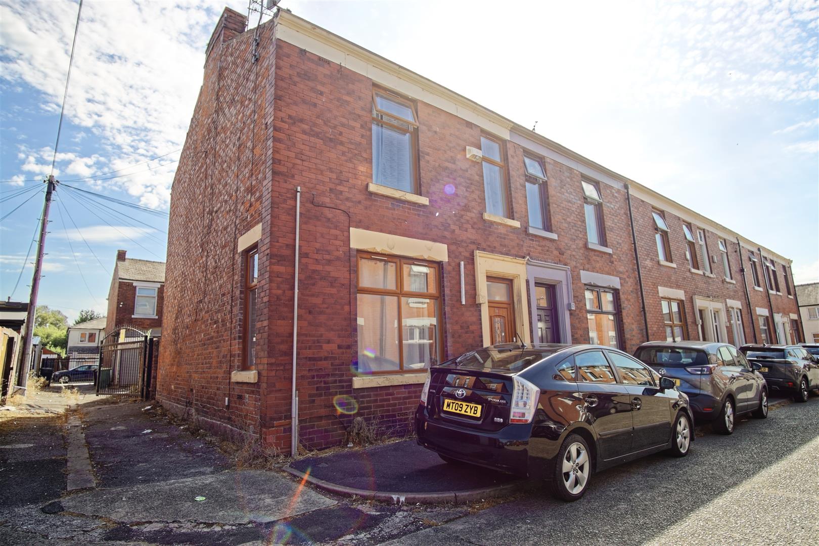 Flat Cecilia Street in Preston