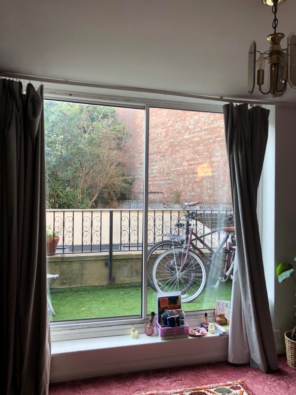 Room Essex Road in Greater London