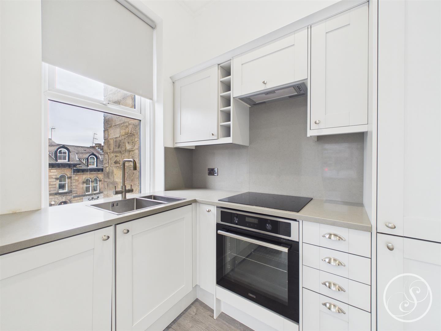 Flat Back Cheltenham Mount in Harrogate