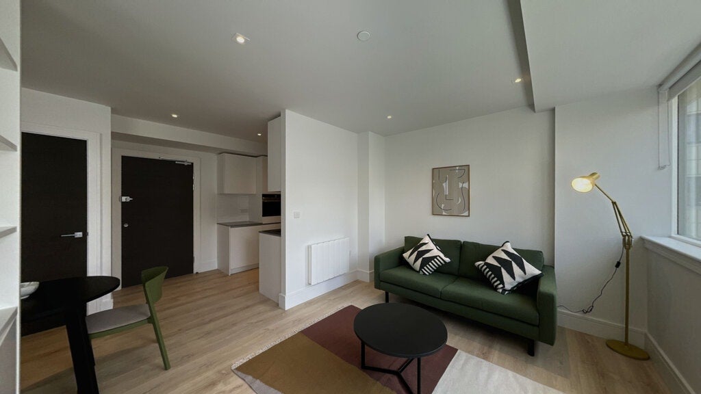 Flat Humphry Repton Lane in Greater London