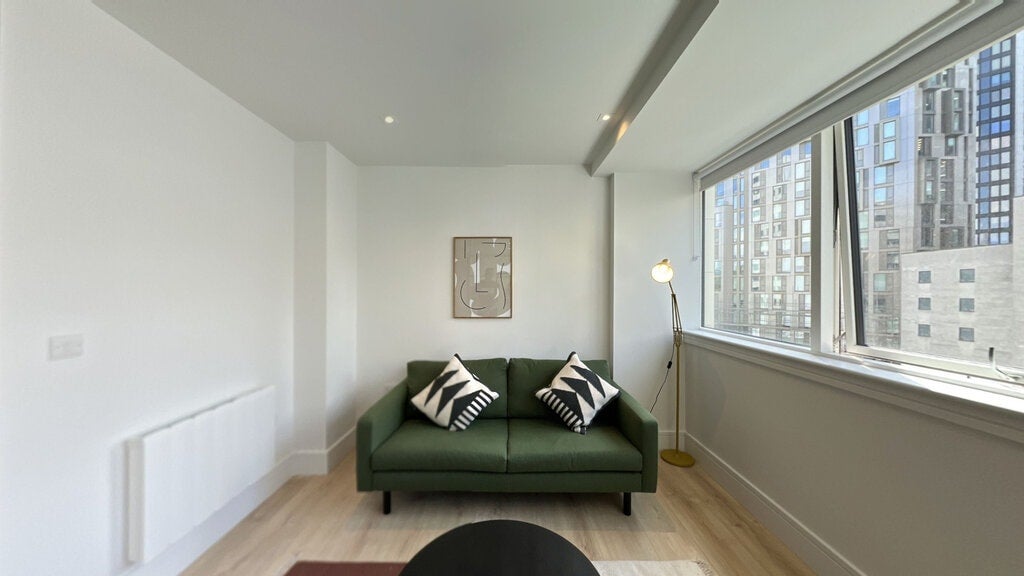 Flat Humphry Repton Lane in Greater London