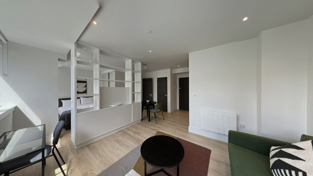 Flat Humphry Repton Lane in Greater London