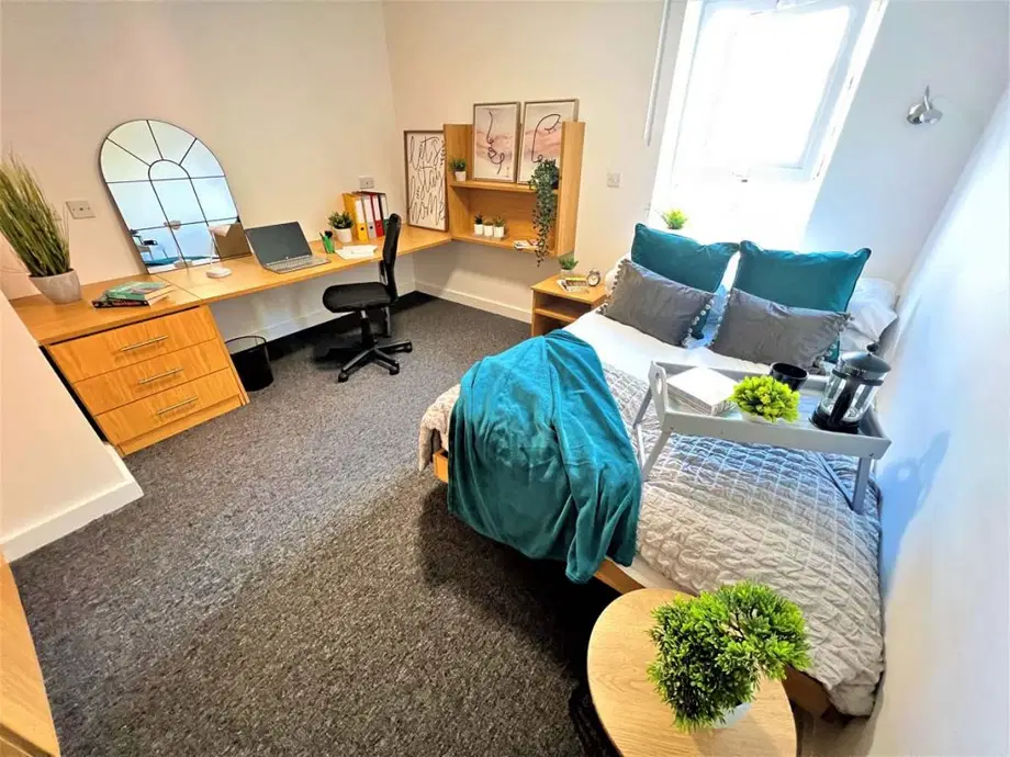Flat South Street in Charnwood