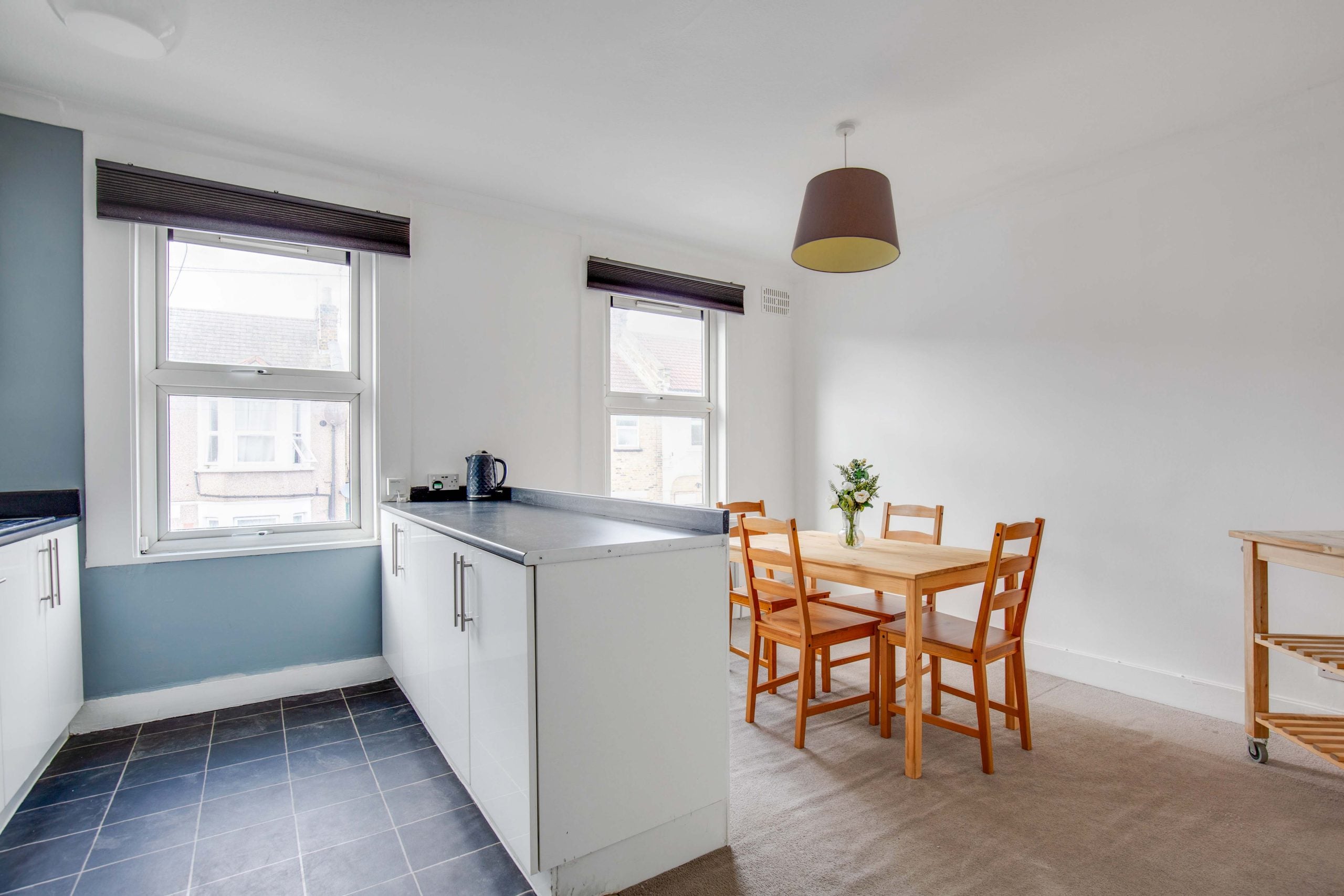 Flat Cobbold Road in Greater London