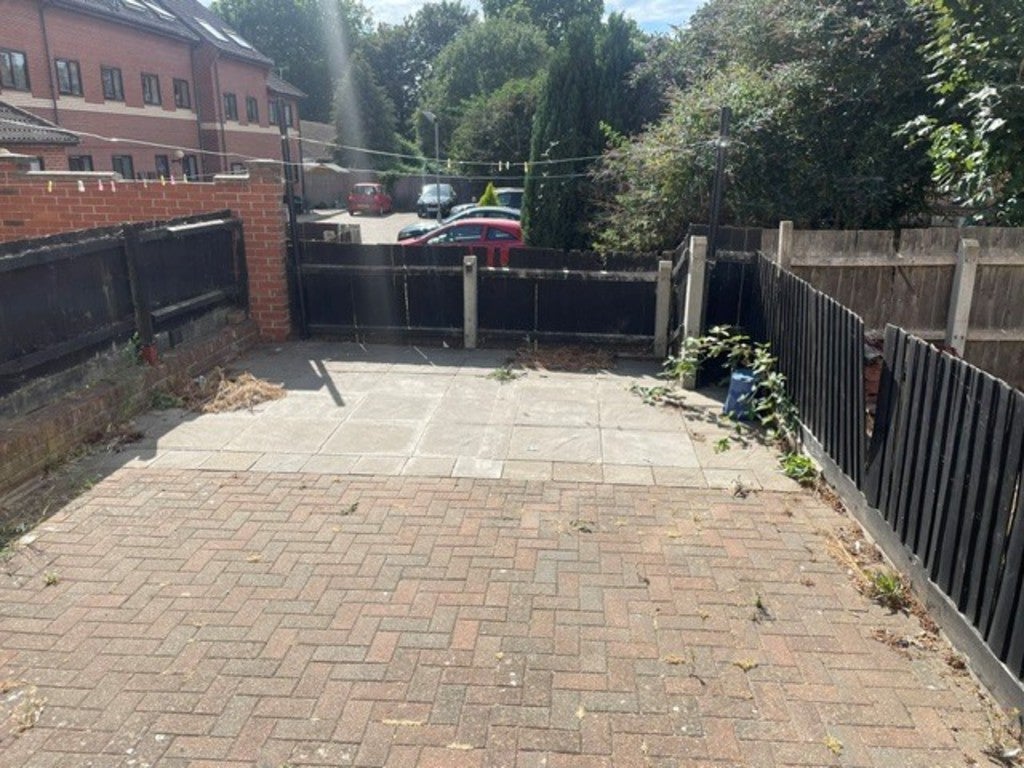 House West Street in Fenland District