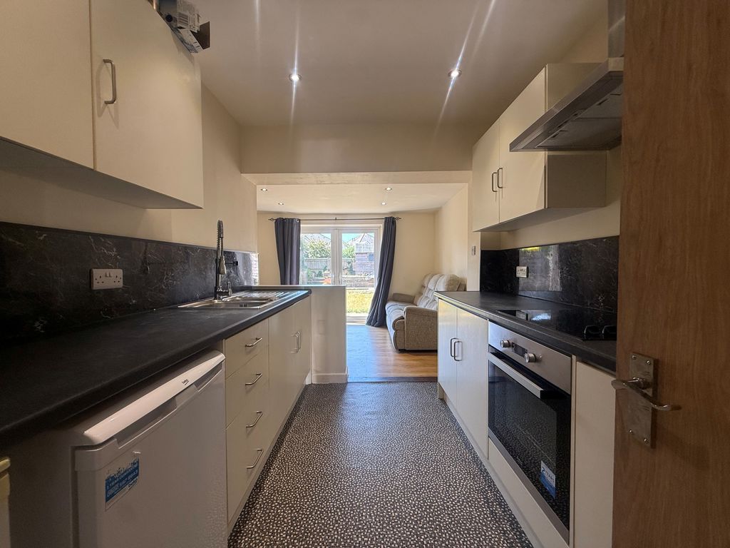 Room Spitalfield Lane in Chichester