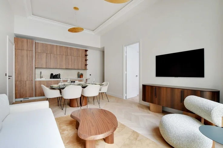 Appartement Avenue George V à Paris
