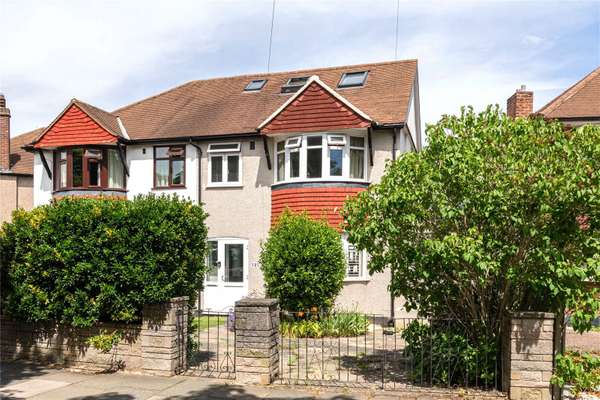 House Monkleigh Road in Greater London