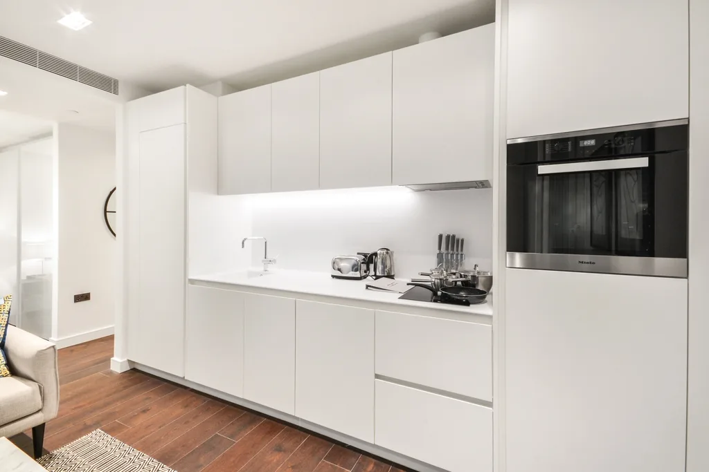 Flat York Road in Greater London