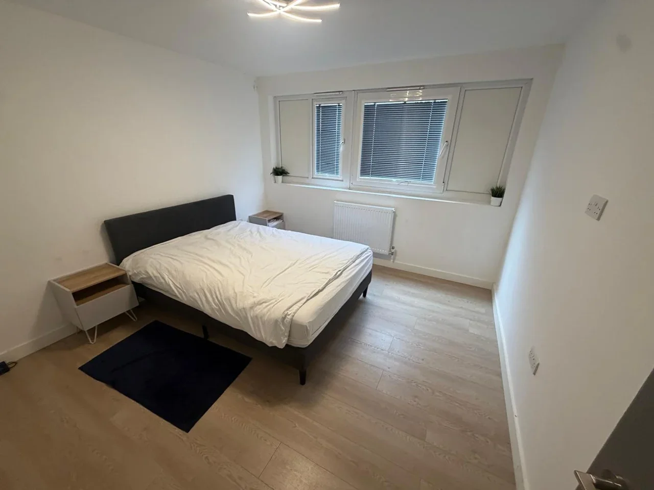 Flat Ackroyd Drive in Greater London
