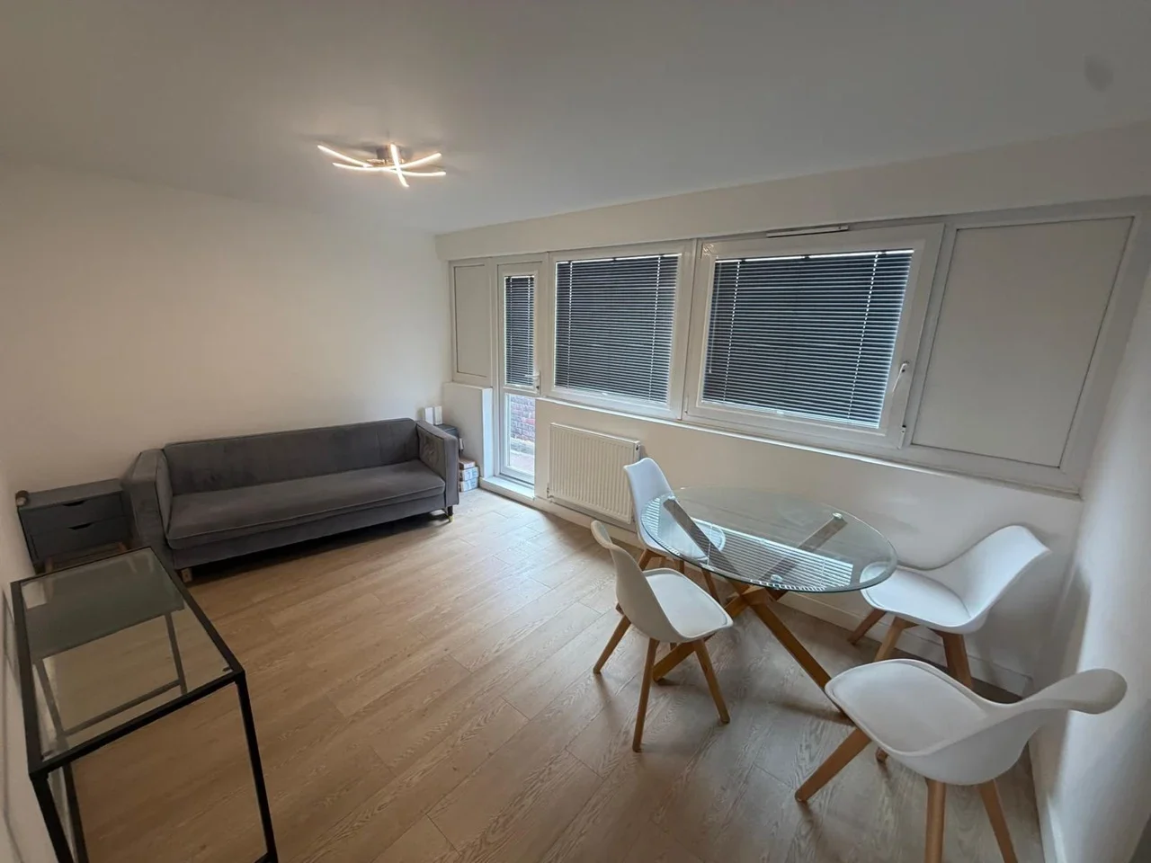 Flat Ackroyd Drive in Greater London