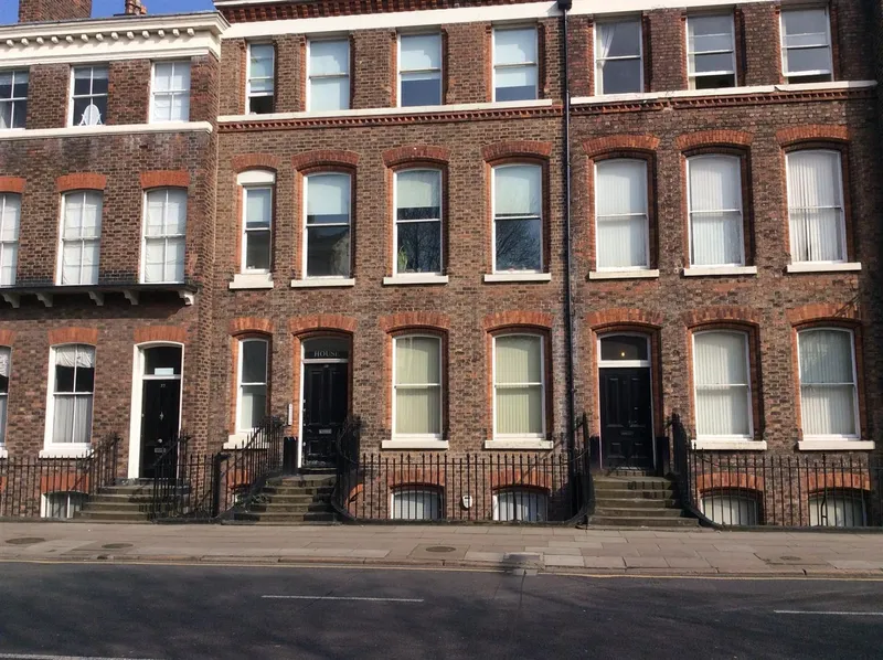 Flat Catharine Street in Liverpool