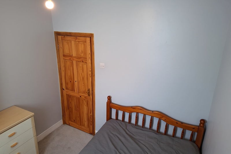 Room Hunter Road in Greater London