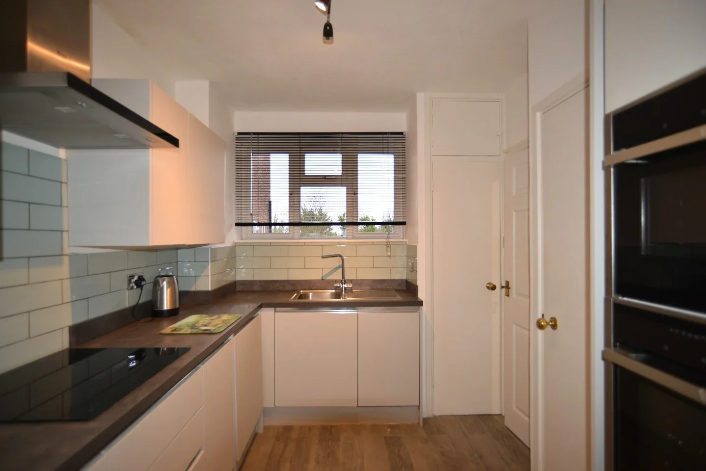 Room Cumberland House in Greater London