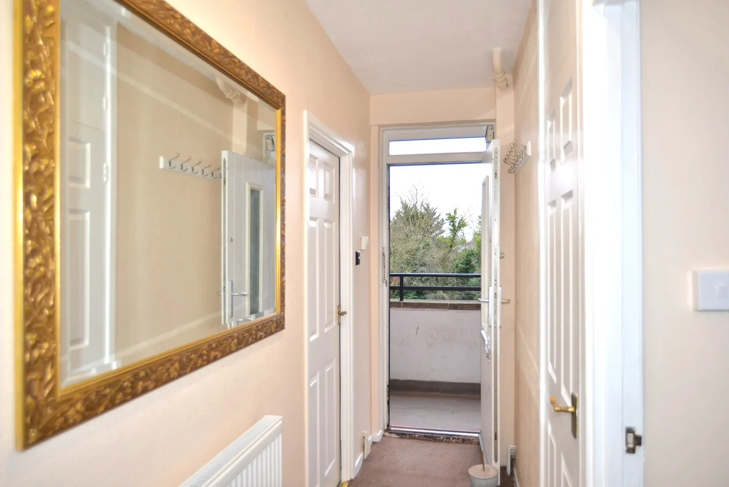 Room Cumberland House in Greater London