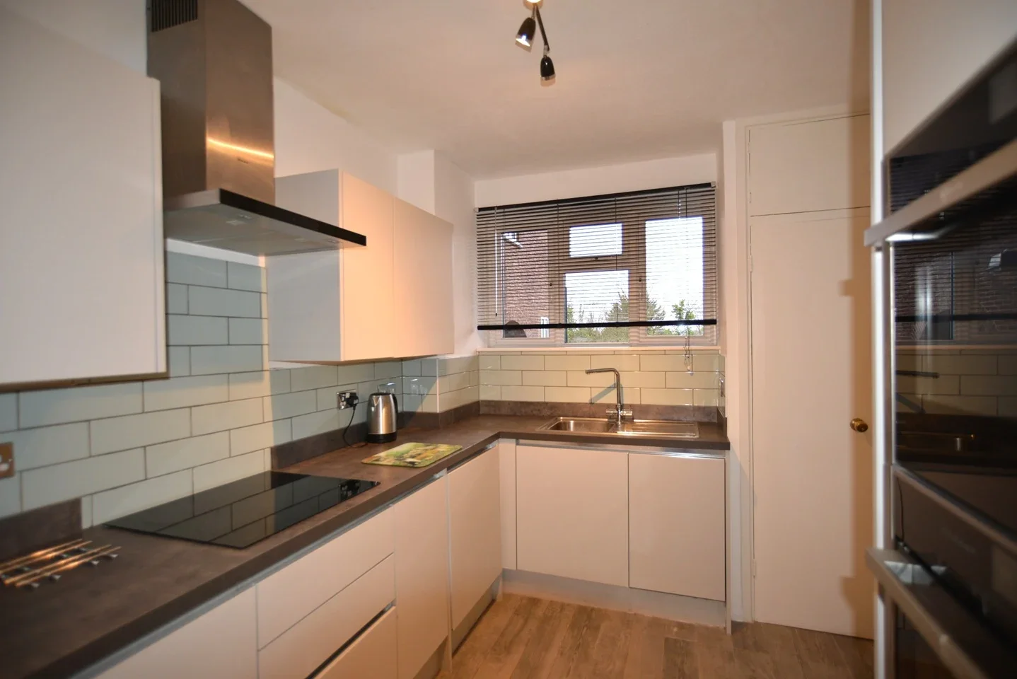Room Cumberland House in Greater London
